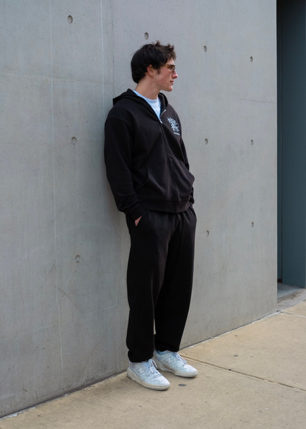 Breakaway Zip Up - Black