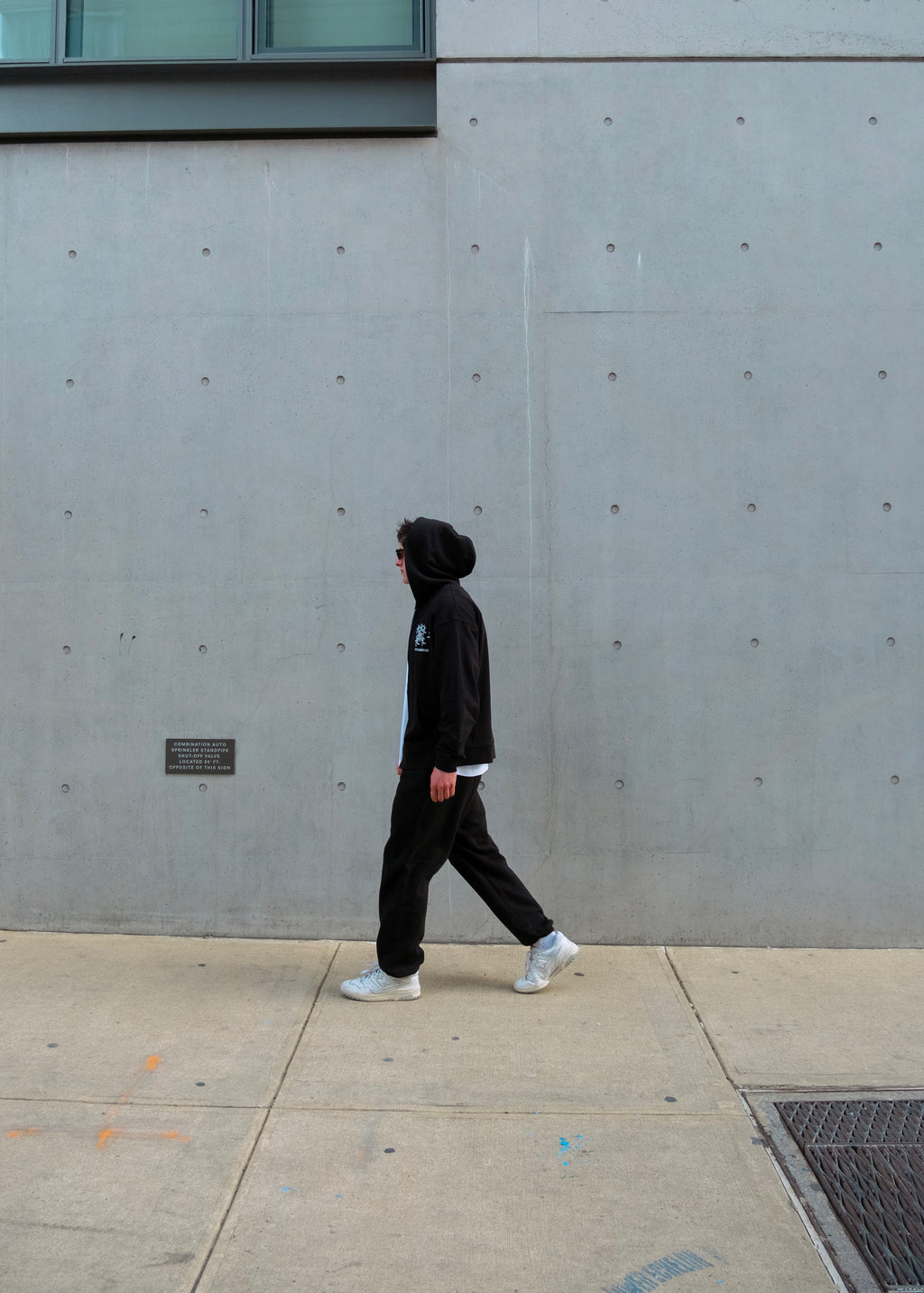 Breakaway Zip Up - Black