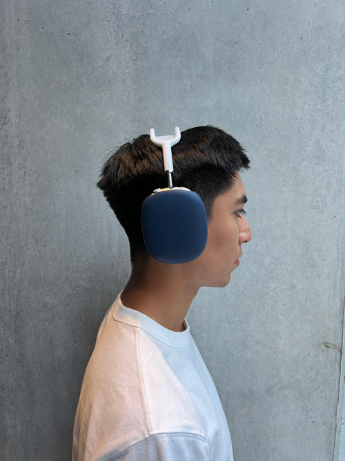 "Walkman" Genuine Leather Airpods Max Cover - Commuter Blue